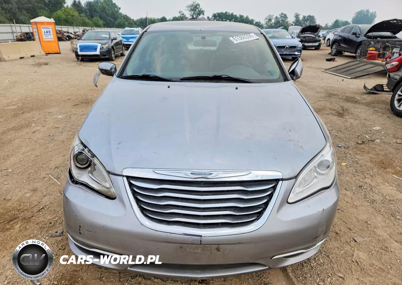 2014 Chrysler 200 Lx VIN:1C3CCBAB0EN122128 - 5