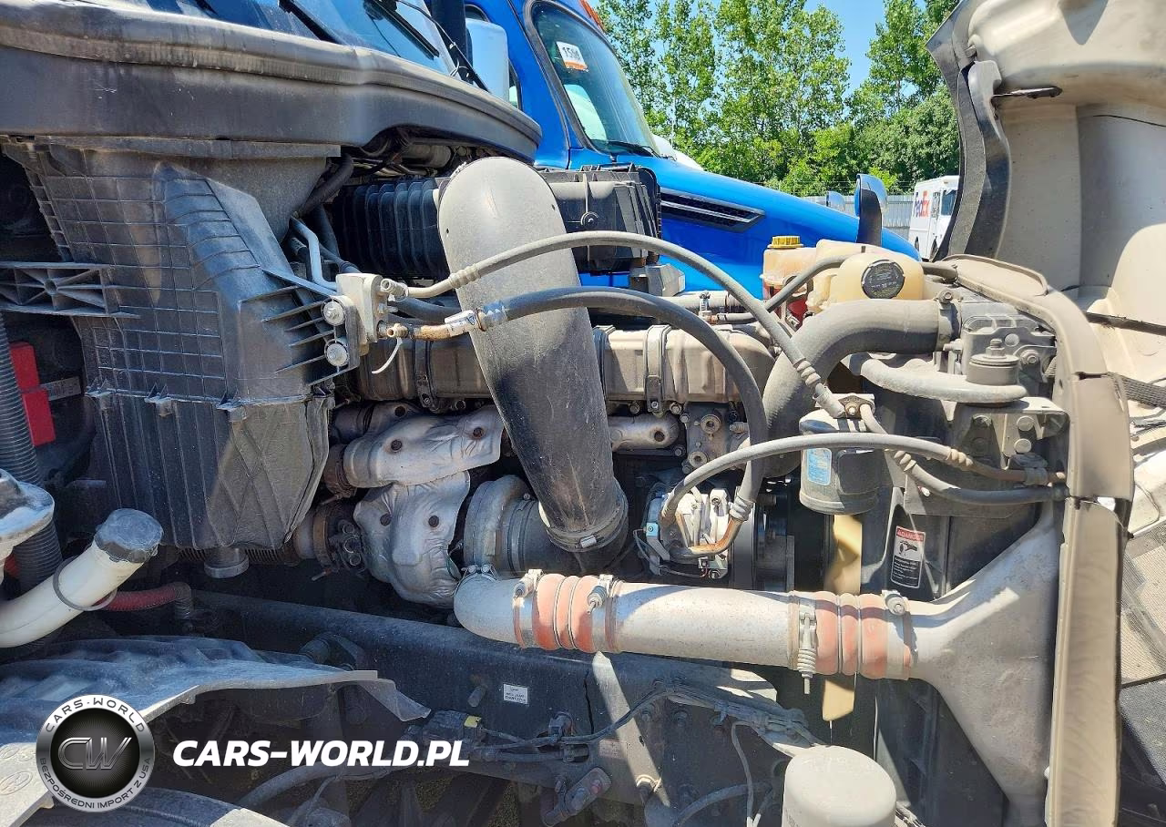 2019 Freightliner Cascadia 126 Semi Truck VIN:3AKJHHDR1KSKJ3638 - 14