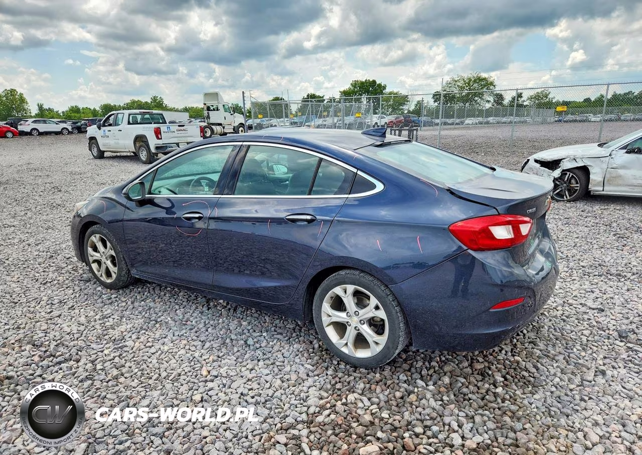 2016 Chevrolet Cruze Premier VIN:1G1BG5SM3G7269461 - 2
