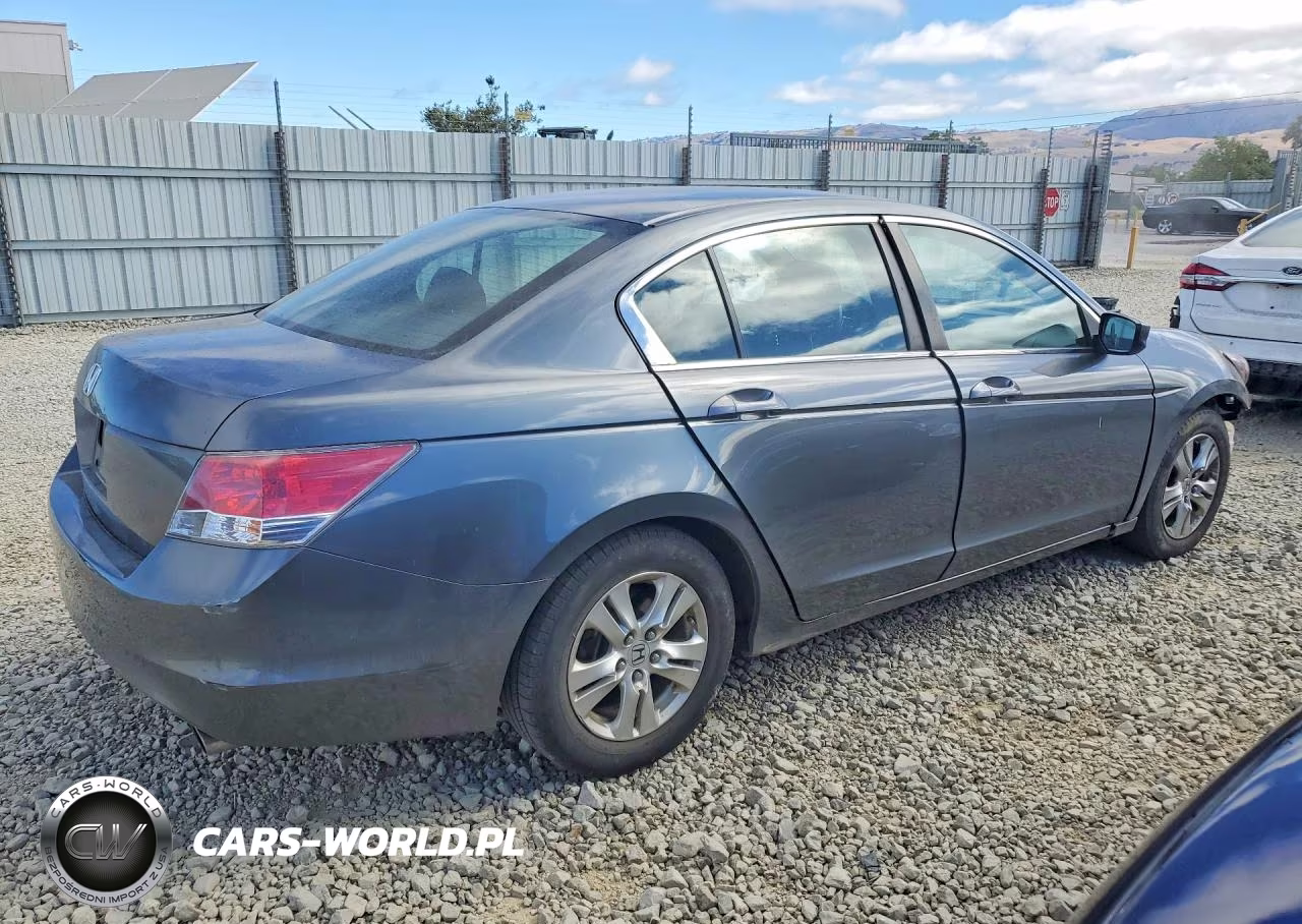2010 Honda Accord Lxp VIN:1HGCP2F40AA197537 - 3