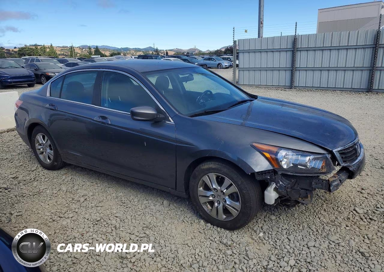 2010 Honda Accord Lxp VIN:1HGCP2F40AA197537 - 4