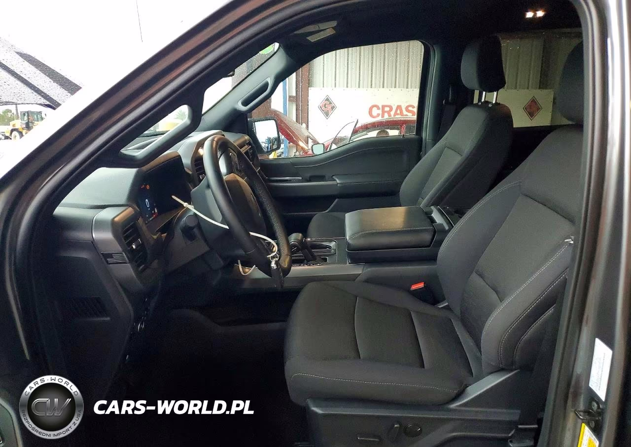 2025 Ford F150 Xlt VIN:1FTFW3L84SFB65741 - 7