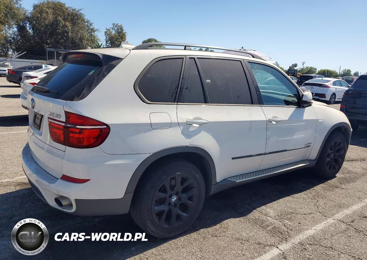 2013 BMW X5 xDrive35I VIN:5UXZV4C57D0B06346 - 3