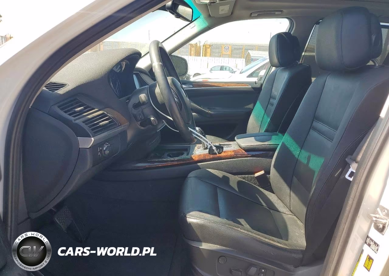 2013 BMW X5 xDrive35I VIN:5UXZV4C57D0B06346 - 7
