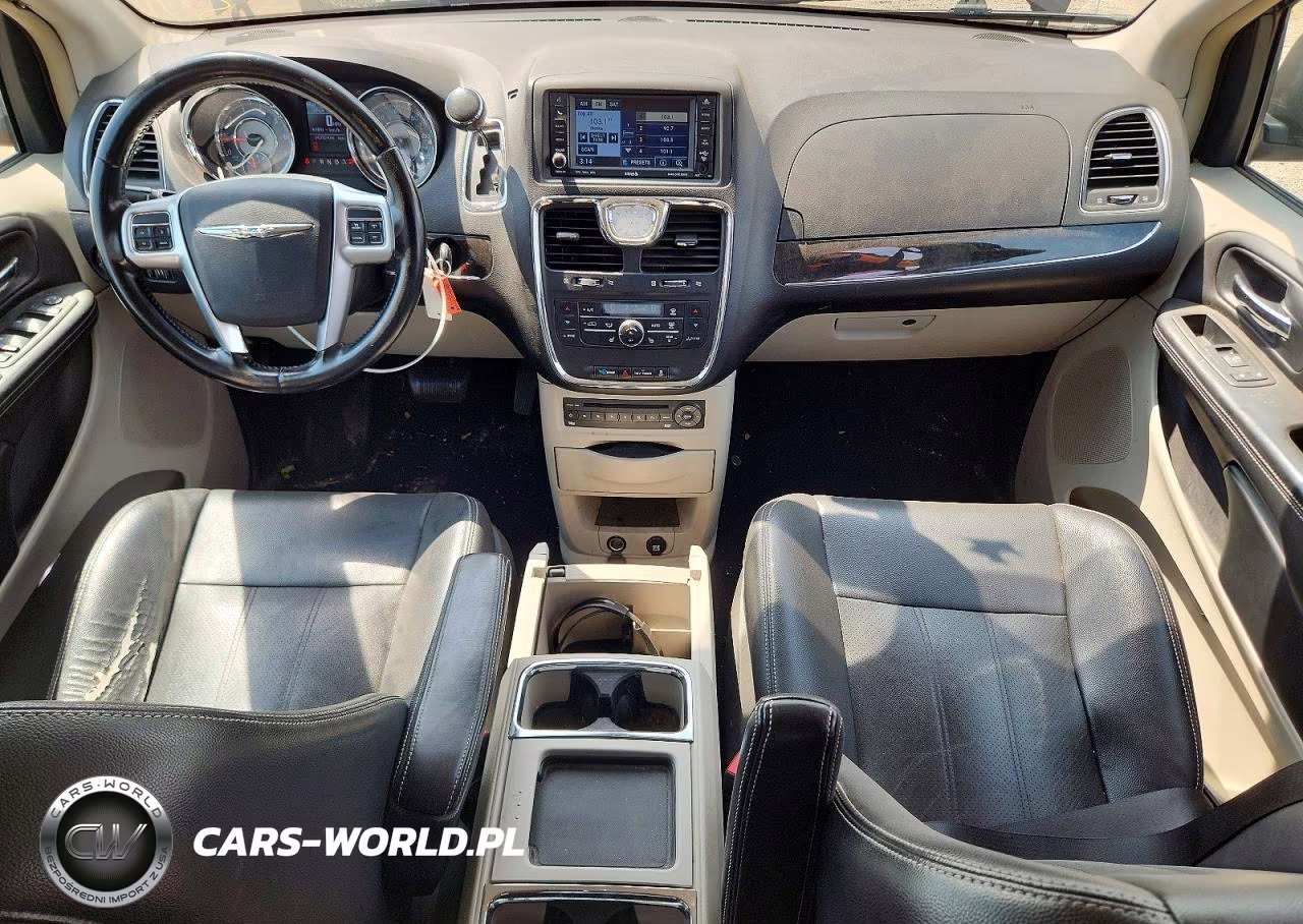2011 Chrysler Town & Country Touring L VIN:2A4RR8DG8BR716554 - 8
