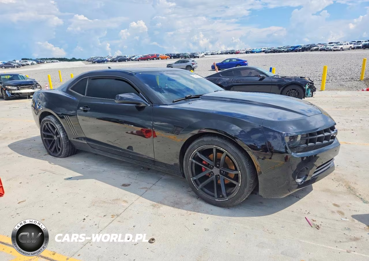 2013 Chevrolet Camaro Ls VIN:2G1FA1E39D9189803 - 4