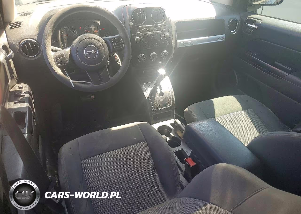 2017 Jeep Compass Sport VIN:1C4NJCBA8HD124225 - 8