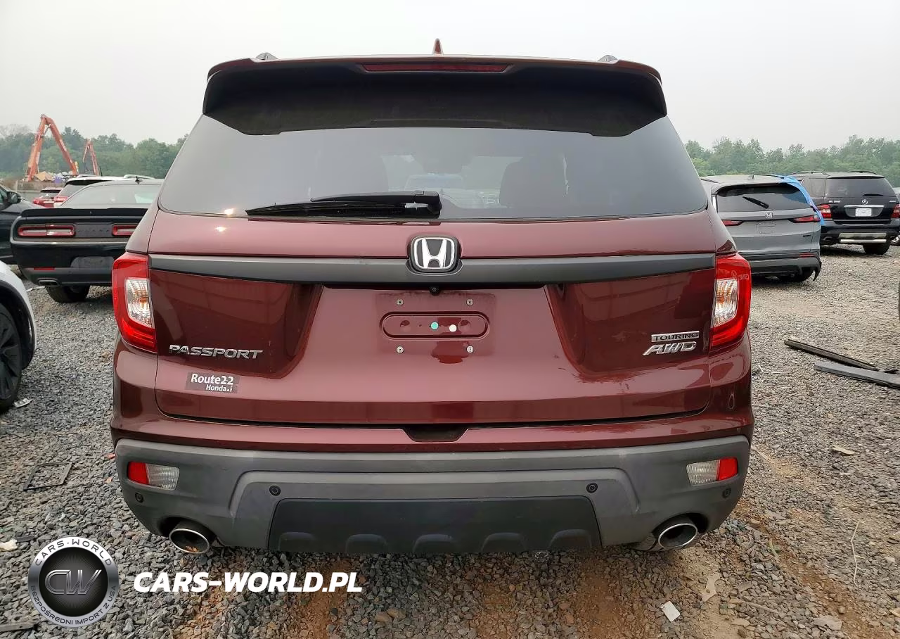 2021 Honda Passport Touring VIN:5FNYF8H99MB013405 - 6