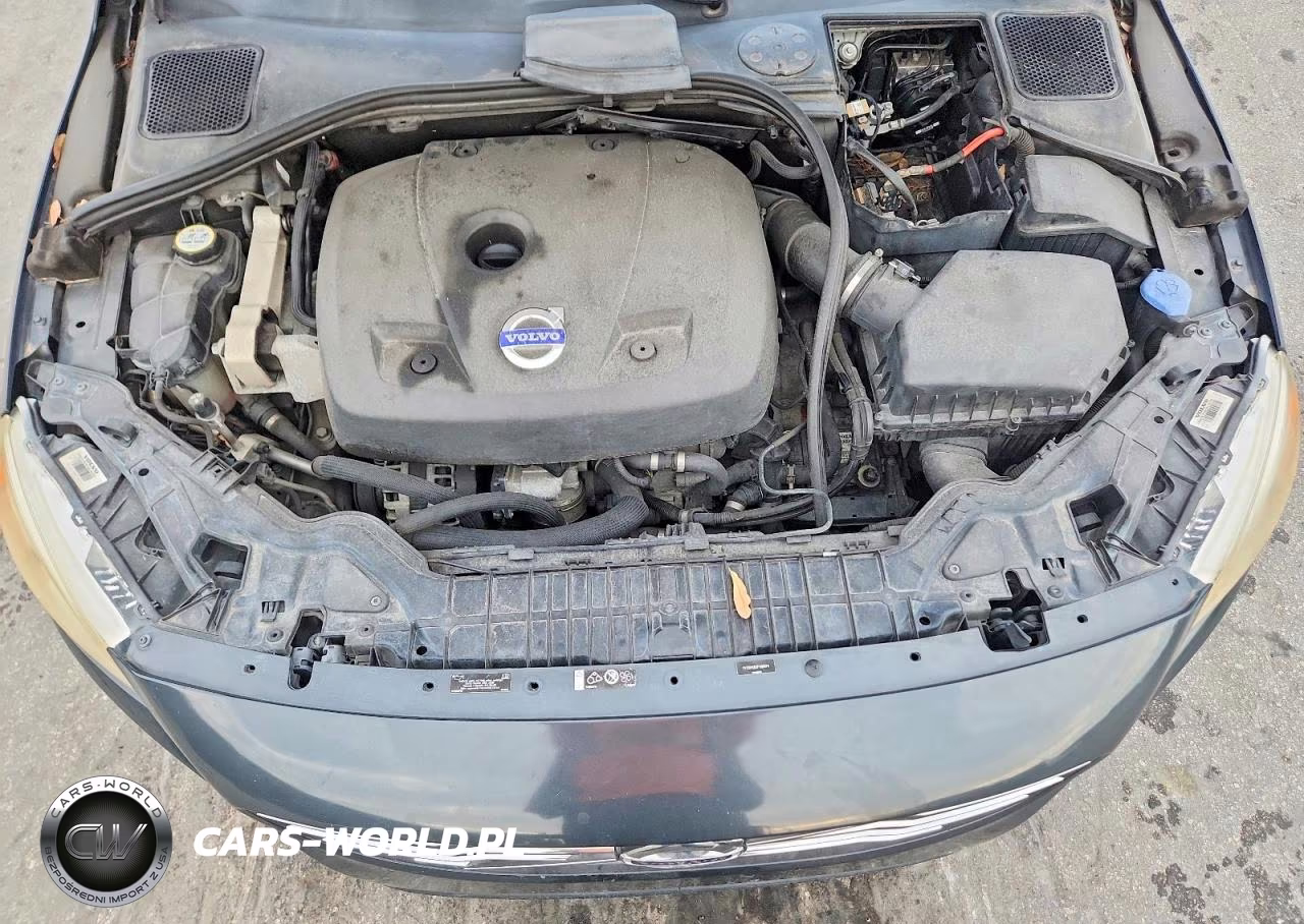 2015 Volvo V60 Premier VIN:YV126MEB2F1199574 - 11