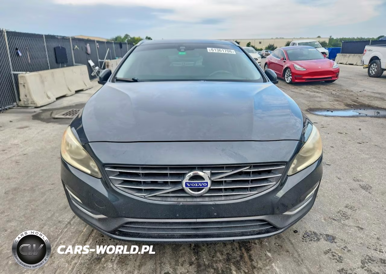 2015 Volvo V60 Premier VIN:YV126MEB2F1199574 - 5