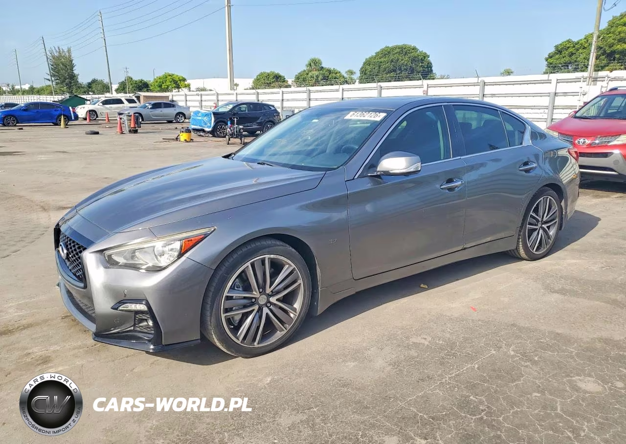 2015 Infiniti Q50 Sport – zdjęcie 1 z 12
