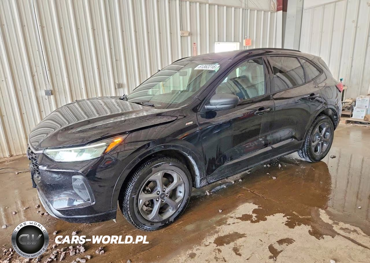2023 Ford Escape St Line – zdjęcie 1 z 14