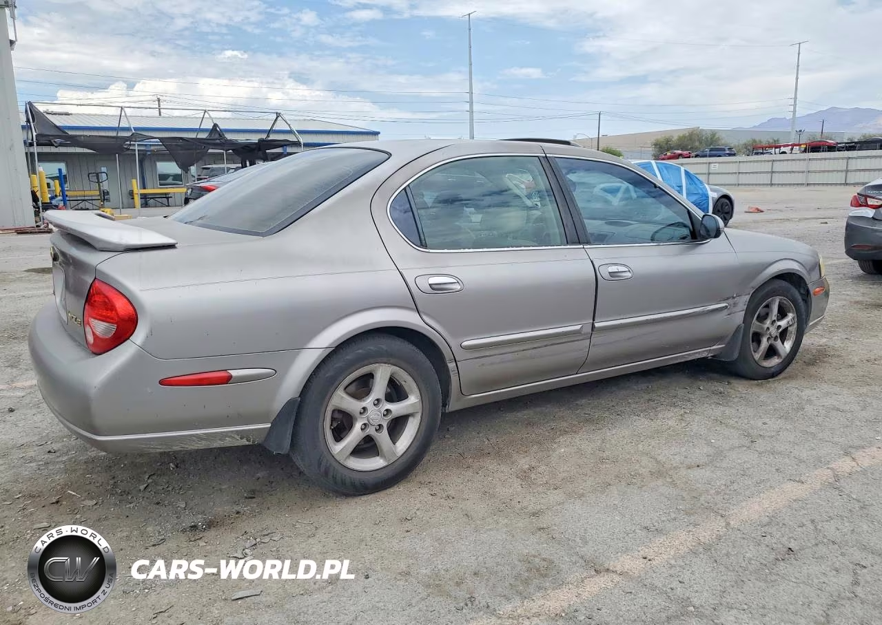 2000 Nissan Maxima Gxe VIN:JN1CA31A3YT213413 - 3