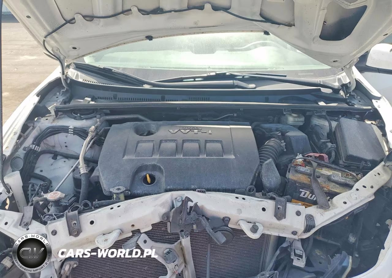 2018 Toyota Corolla Le VIN:5YFBURHE4JP776446 - 11