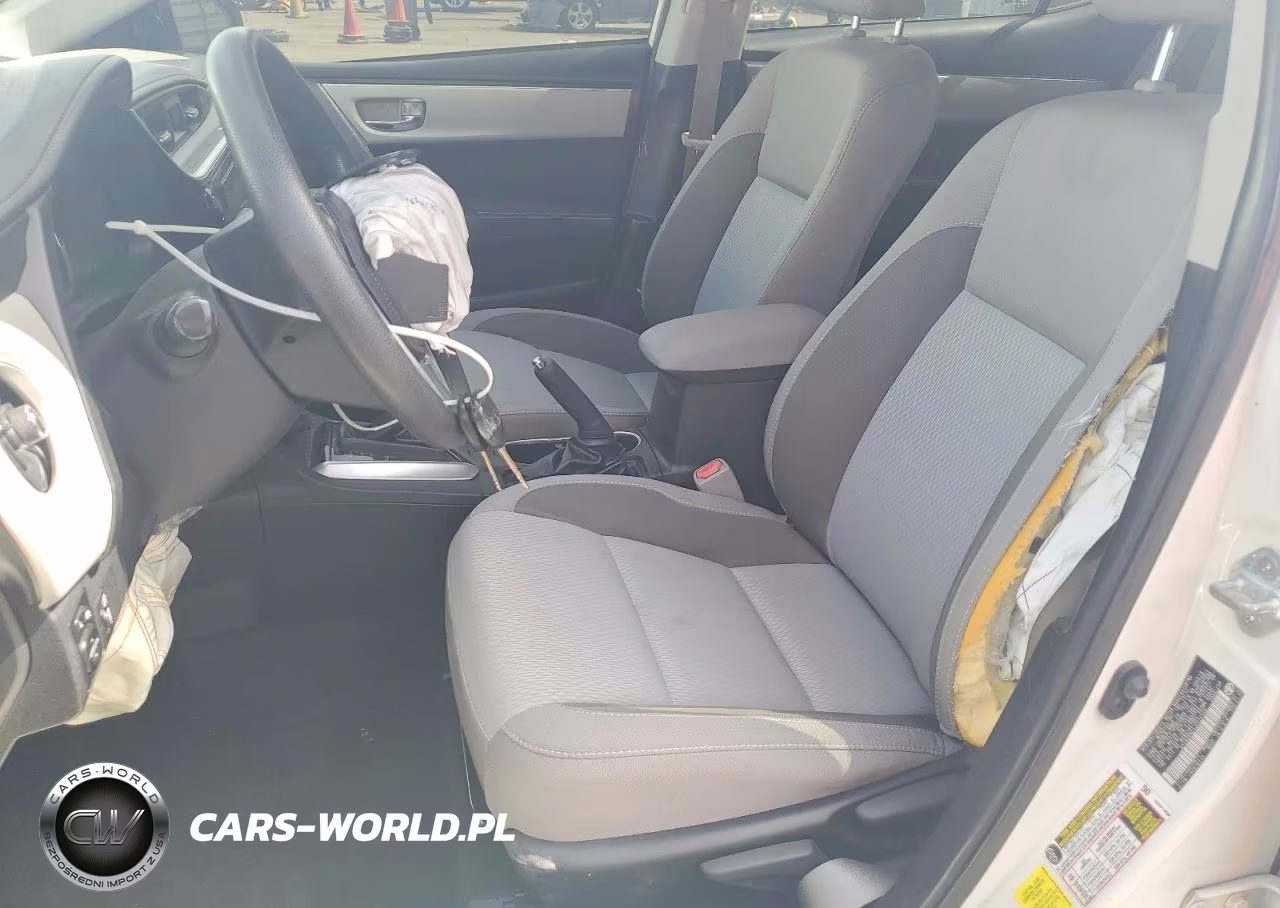 2018 Toyota Corolla Le VIN:5YFBURHE4JP776446 - 7