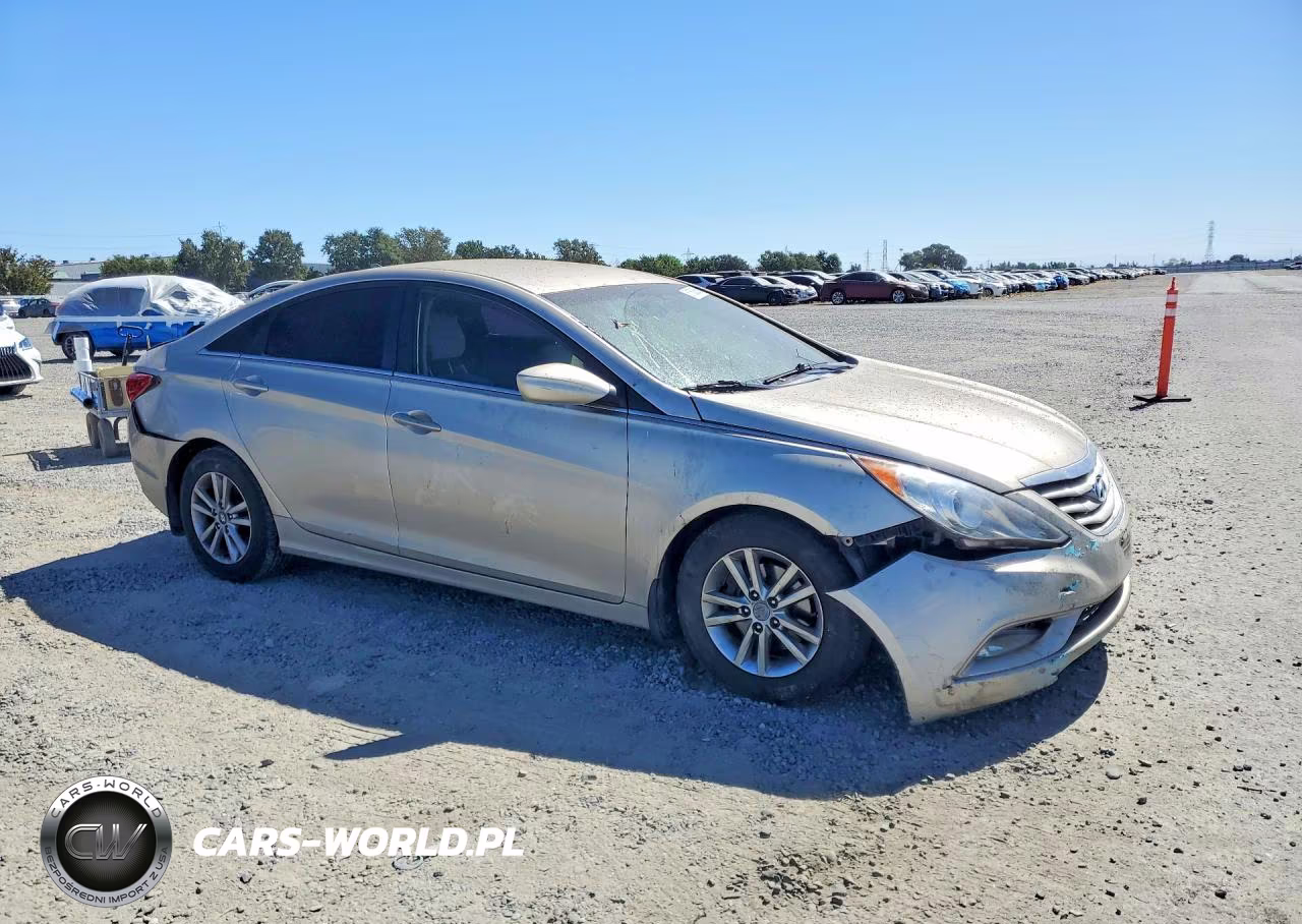 2011 Hyundai Sonata Gls VIN:5NPEB4AC2BH145403 - 4