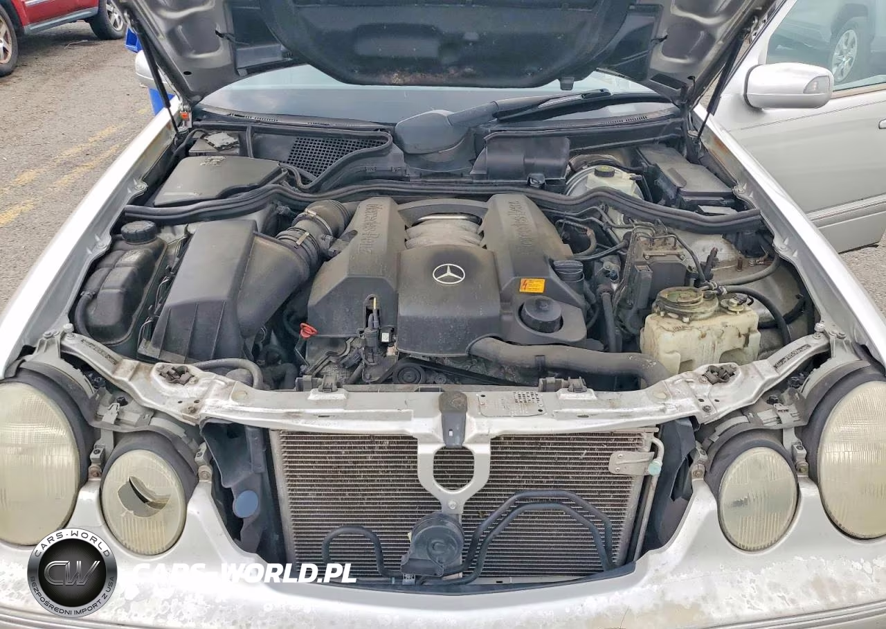 2000 Mercedes-Benz E 320 VIN:WDBJF65J9YB163851 - 11