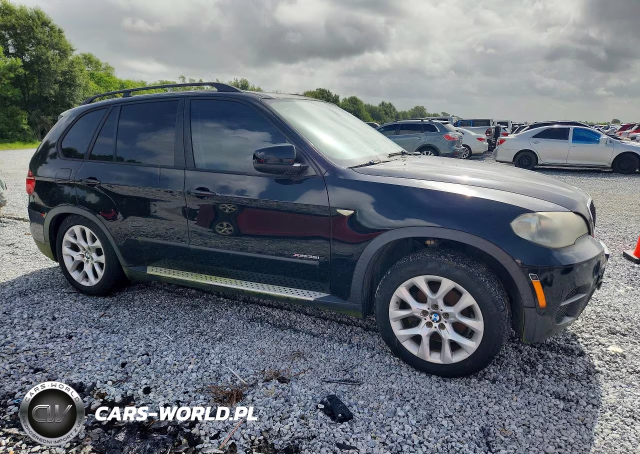2012 BMW X5 xDrive35I VIN:5UXZV4C50CL751057 - 4