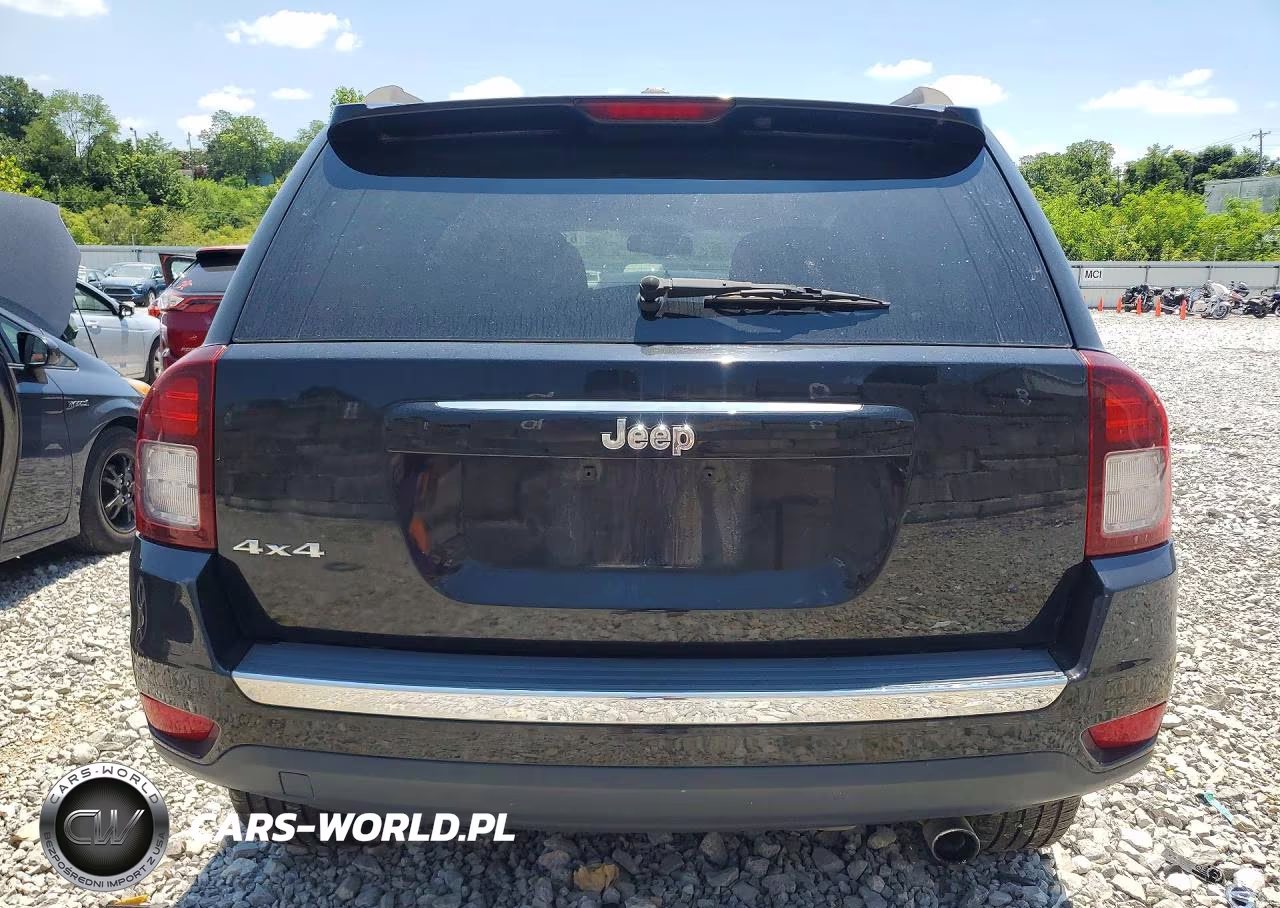 2017 Jeep Compass Latitude VIN:1C4NJDEBXHD177521 - 6