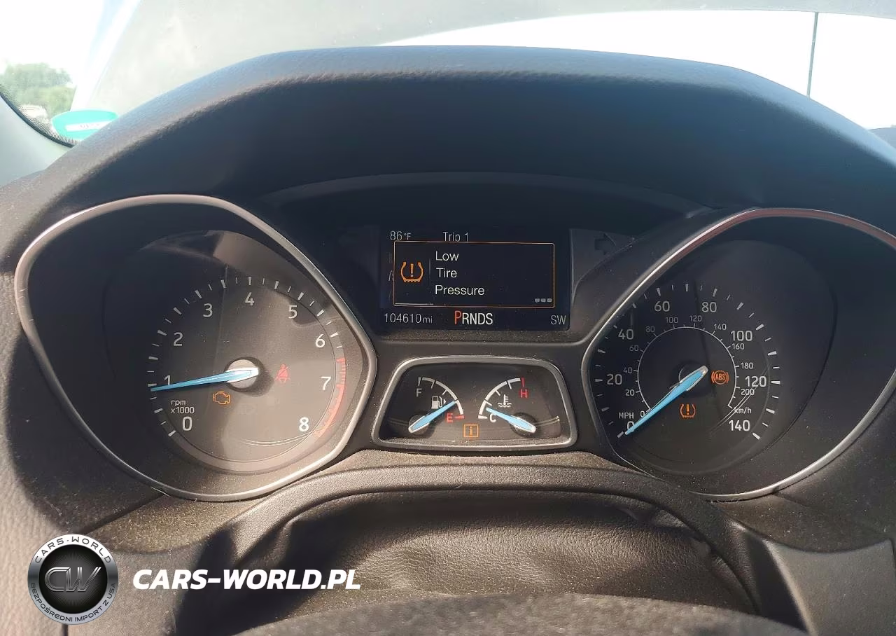 2018 Ford Focus Sel VIN:1FADP3H2XJL303135 - 9