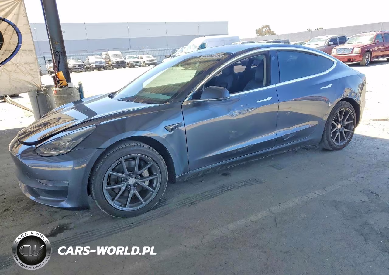 2019 Tesla Model 3 – zdjęcie 1 z 12