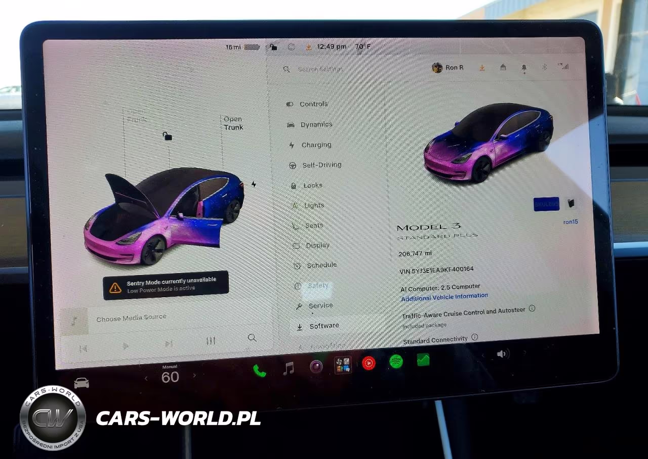 2019 Tesla Model 3 VIN:5YJ3E1EA9KF400164 - 9