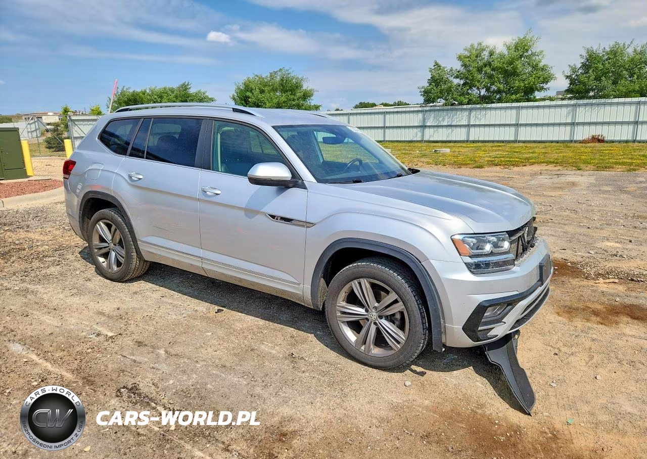 2018 Volkswagen Atlas Se VIN:1V2FR2CA5JC557131 - 4