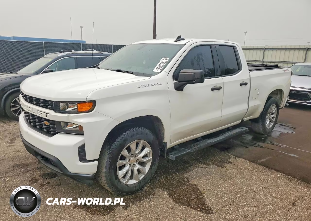 2021 Chevrolet Silverado K1500 Custom