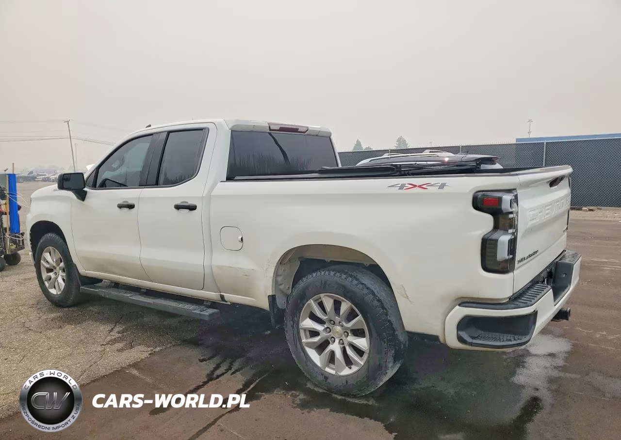 2021 Chevrolet Silverado K1500 Custom VIN:1GCRYBEK9MZ122394 - 2