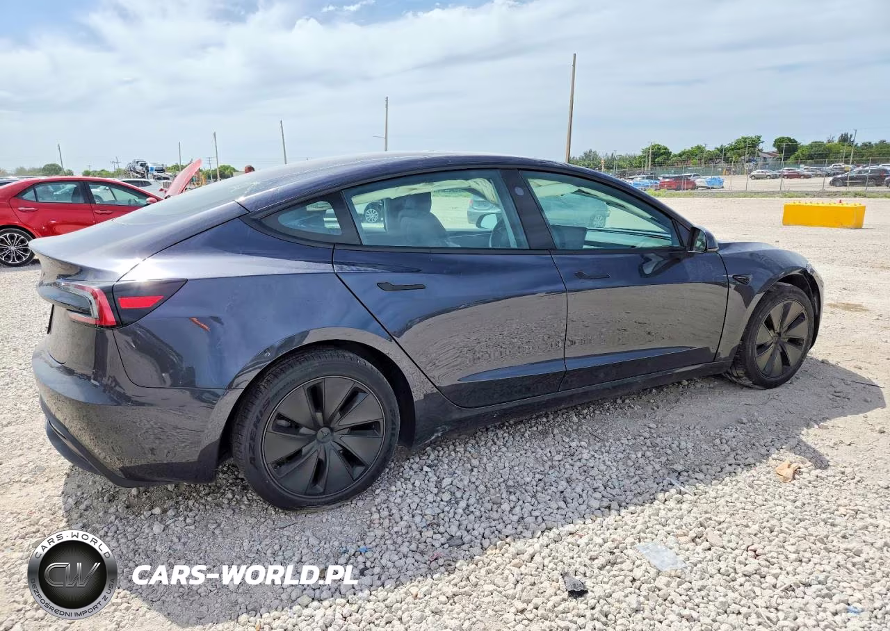 2024 Tesla Model 3 VIN:5YJ3E1EA7RF757787 - 3