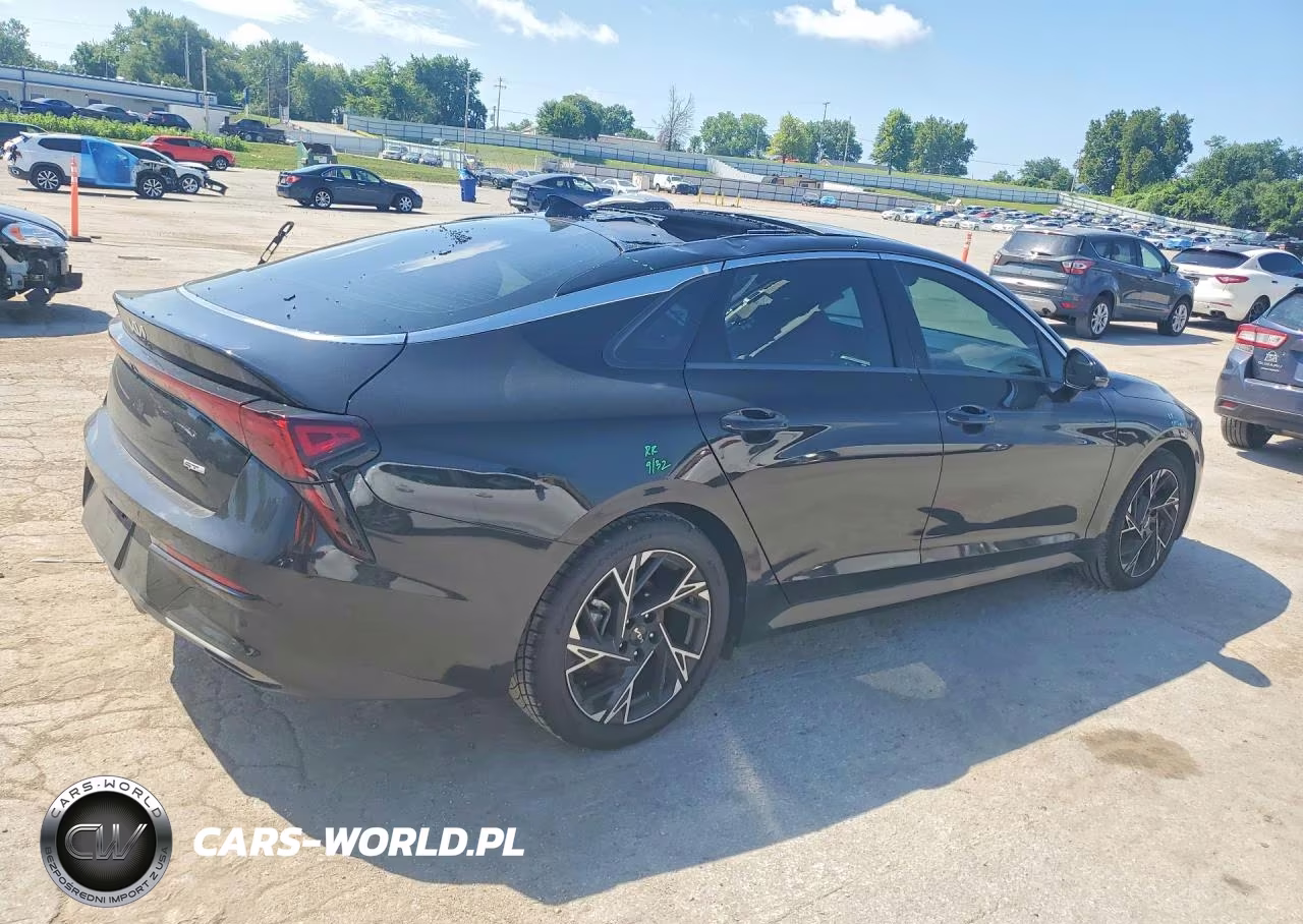 2025 Kia K5 Gt Line VIN:KNAG64J71S5393655 - 3