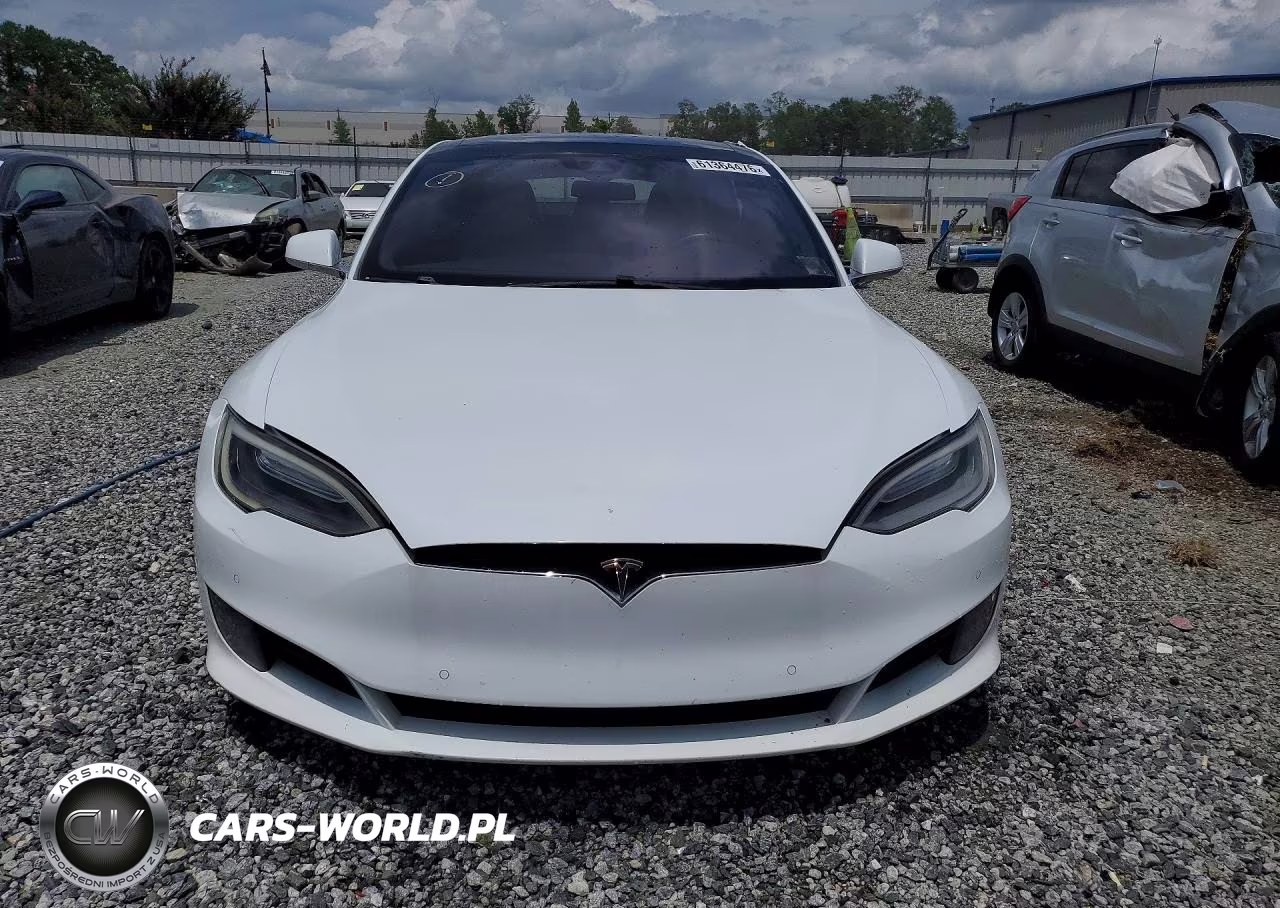 2016 Tesla Model S VIN:5YJSA1E28GF149807 - 5