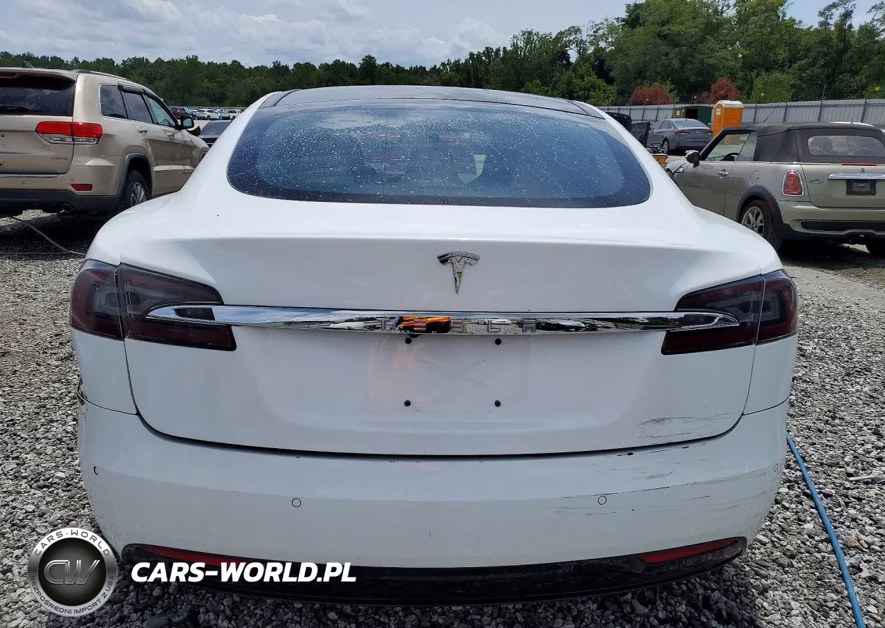 2016 Tesla Model S VIN:5YJSA1E28GF149807 - 6