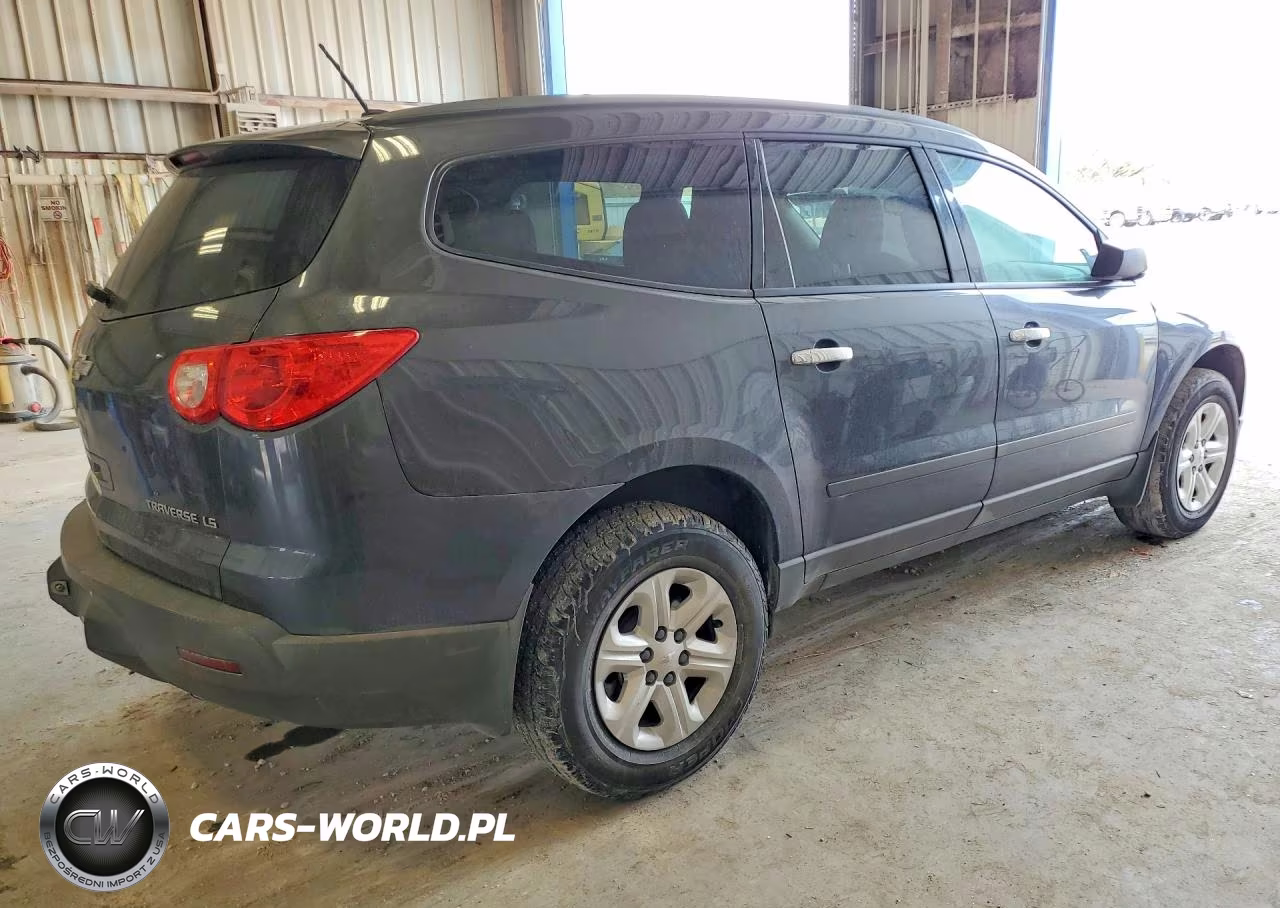 2012 Chevrolet Traverse Ls VIN:1GNKREED4CJ395751 - 3
