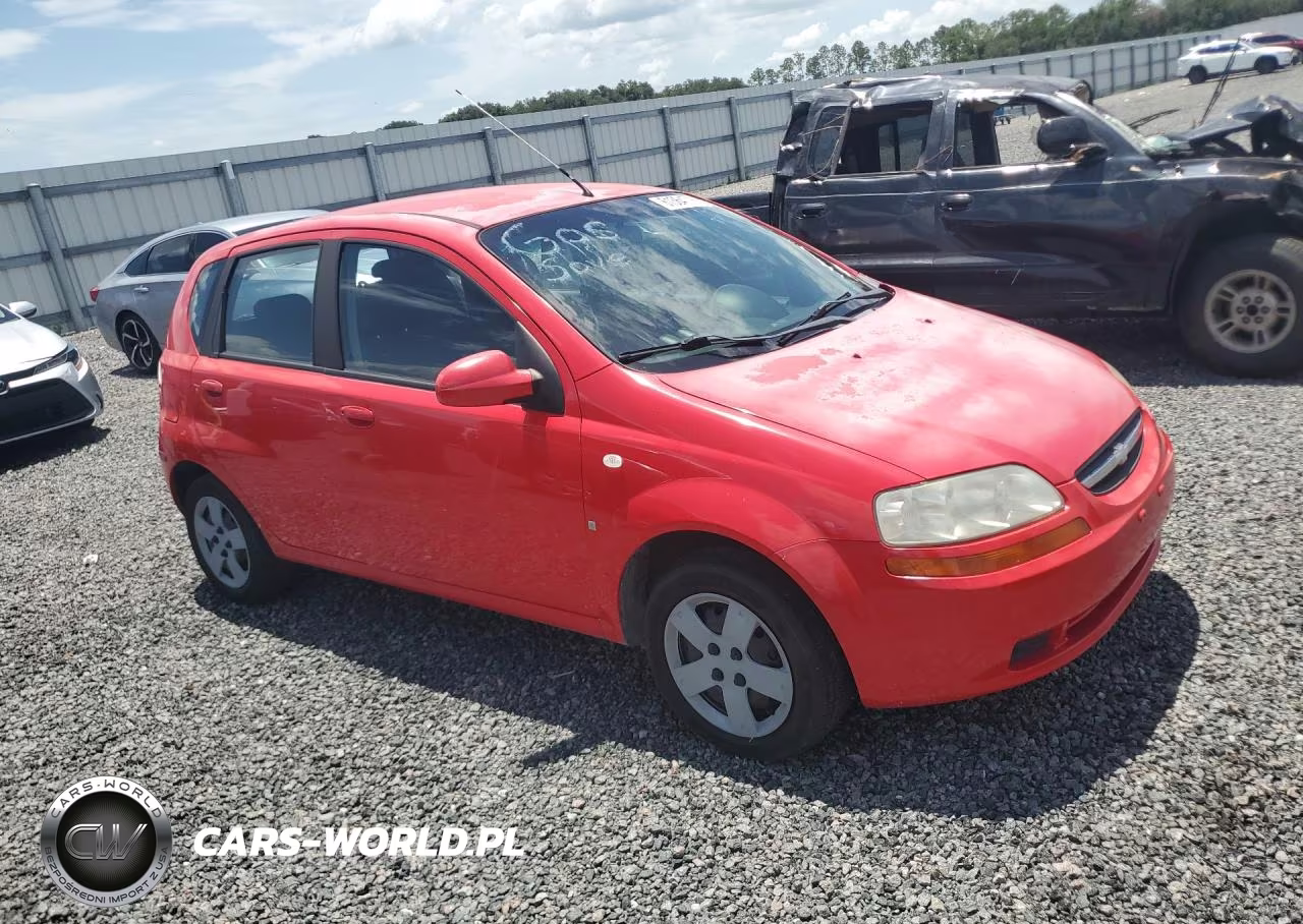 2008 Chevrolet Aveo Base VIN:KL1TD666X8B255424 - 4