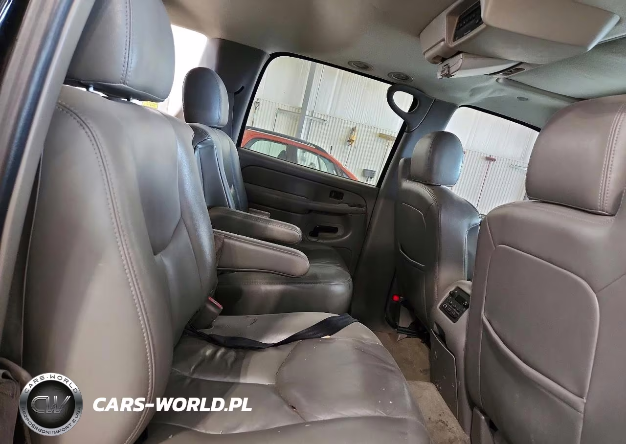 2005 Chevrolet Suburban K1500 VIN:3GNFK16Z45G229632 - 10
