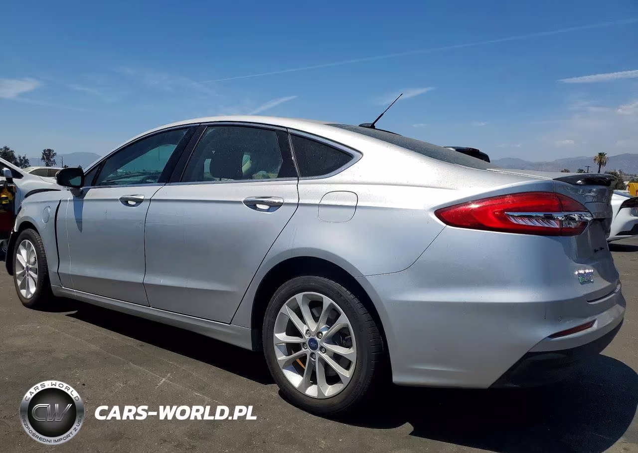 2019 Ford Fusion Titanium VIN:3FA6P0SU2KR174683 - 2