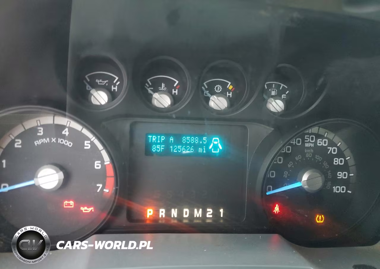 2015 Ford F350 Super Duty VIN:1FTBF3A62FEA29331 - 9