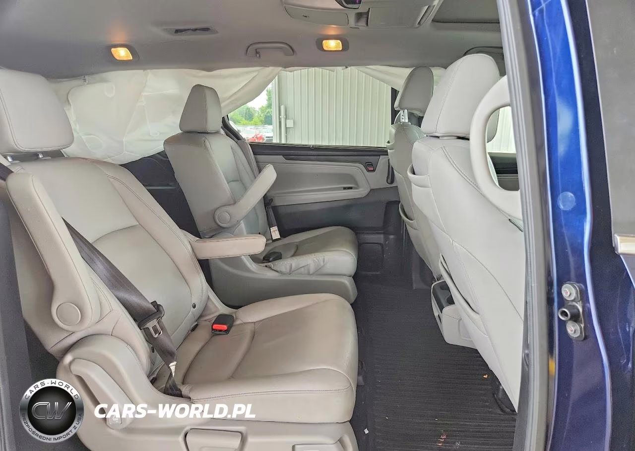 2024 Honda Odyssey Touring VIN:5FNRL6H80RB051878 - 10