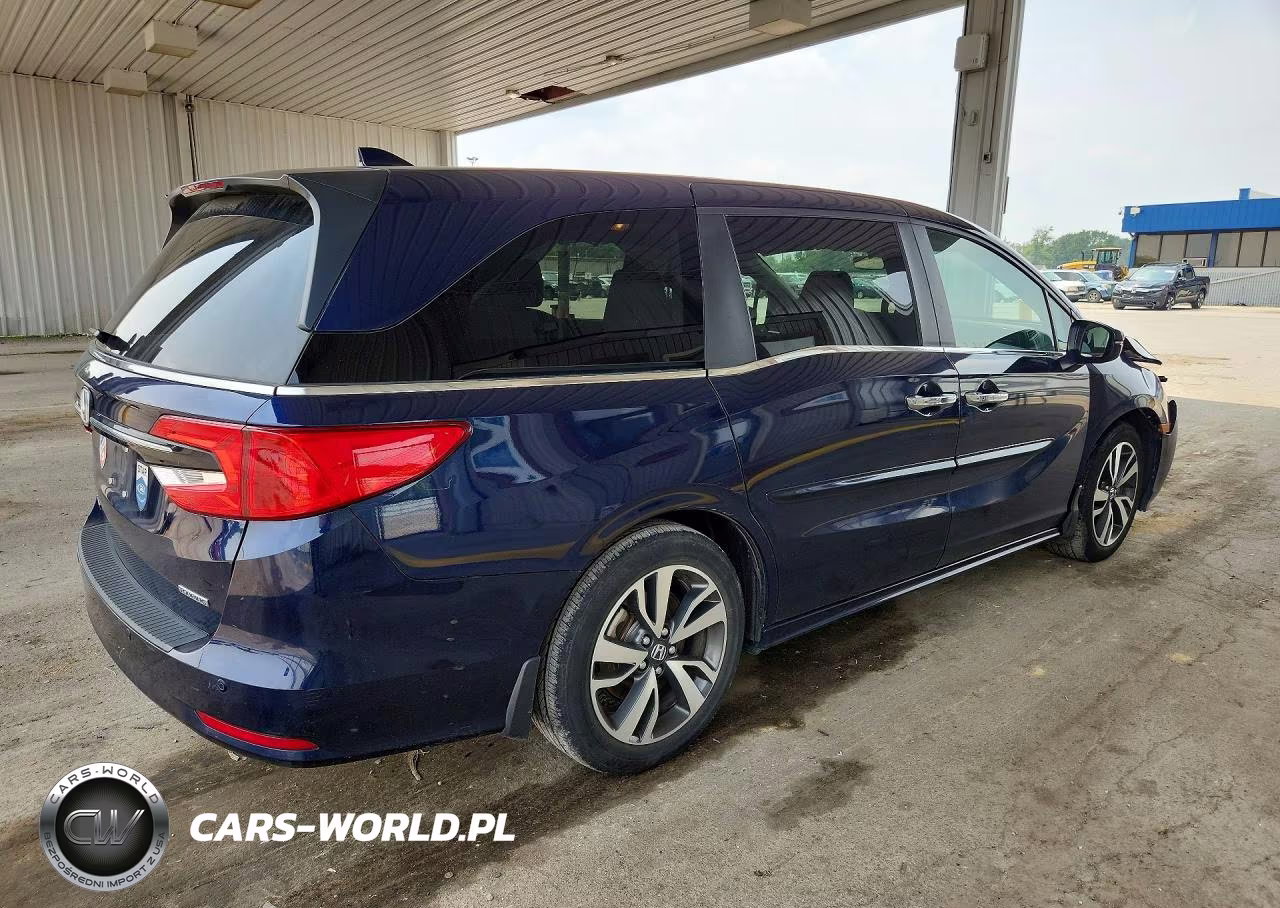 2024 Honda Odyssey Touring VIN:5FNRL6H80RB051878 - 3