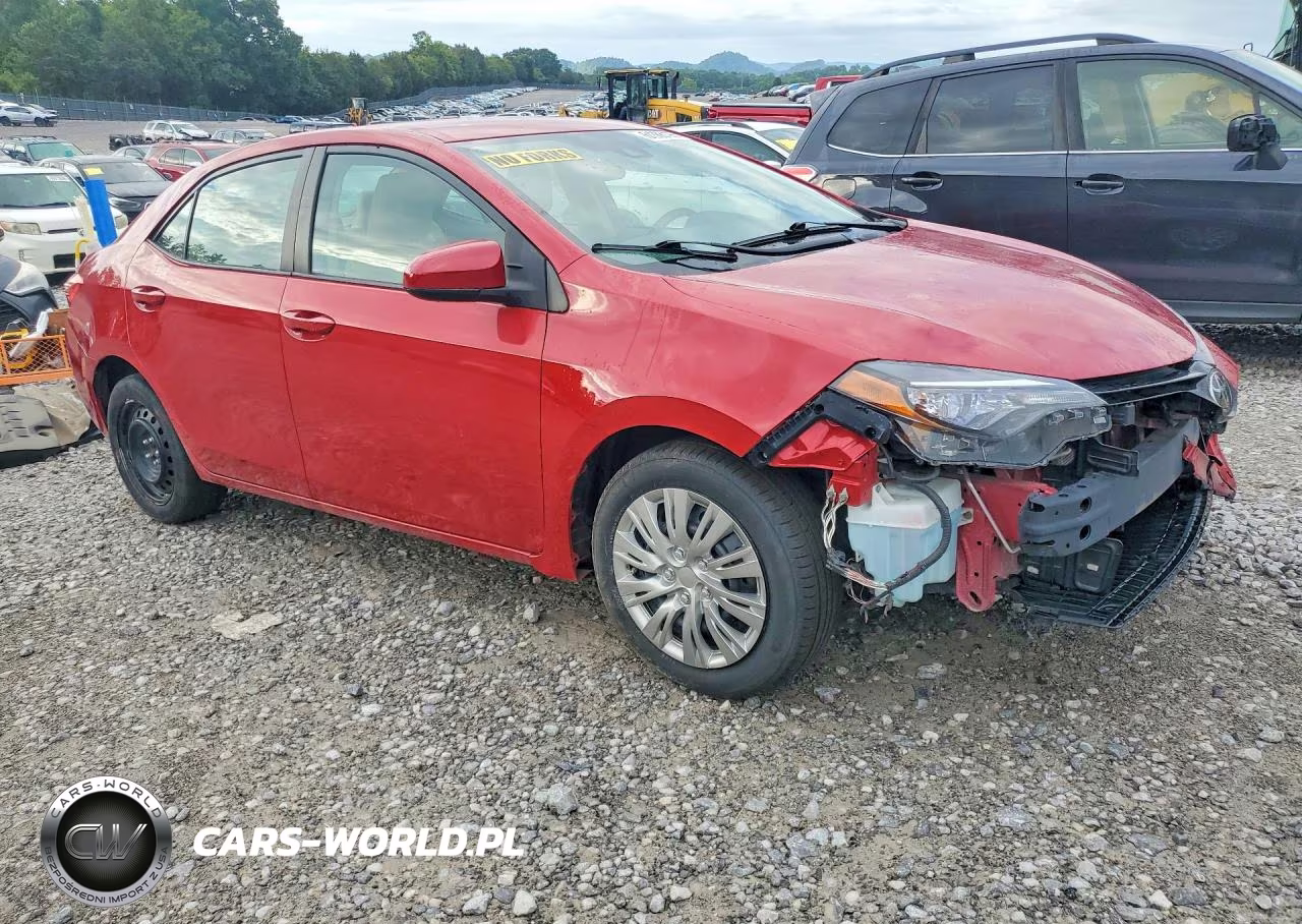 2018 Toyota Corolla Le VIN:2T1BURHEXJC002315 - 4