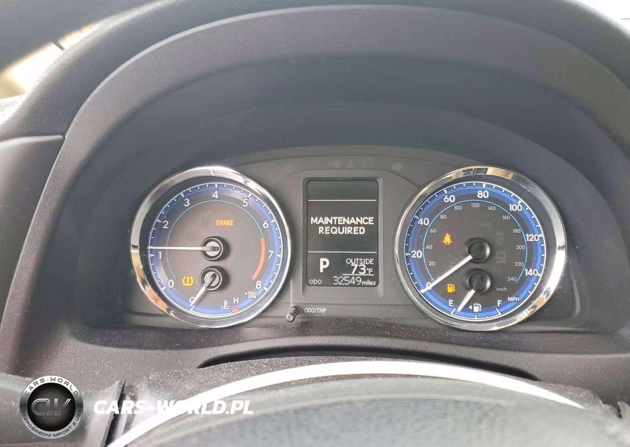 2018 Toyota Corolla Le VIN:2T1BURHEXJC002315 - 9