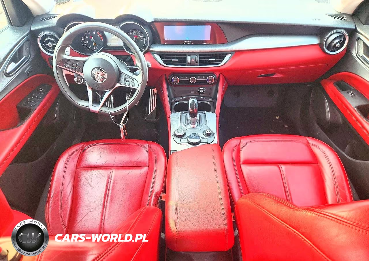 2018 Alfa Romeo Stelvio Sport VIN:ZASFAKPN9J7B78607 - 8