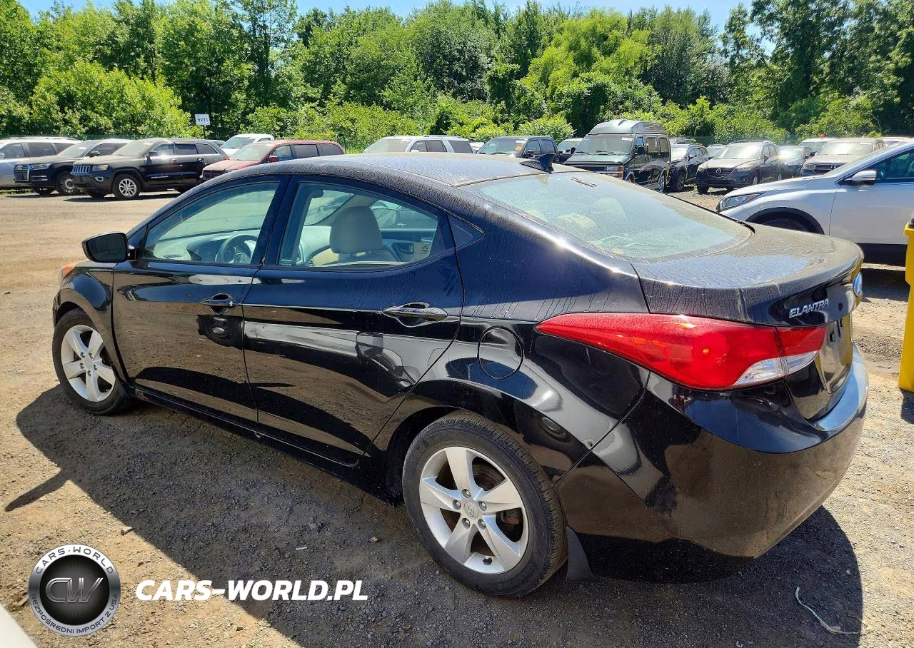 2013 Hyundai Elantra Gls VIN:5NPDH4AE2DH260260 - 2