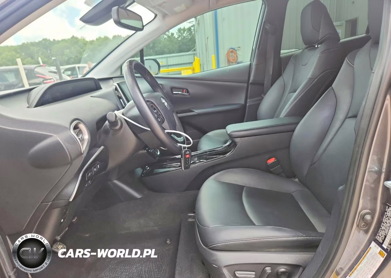 2020 Toyota Prius Prime Limited VIN:JTDKARFP0L3152569 - 7