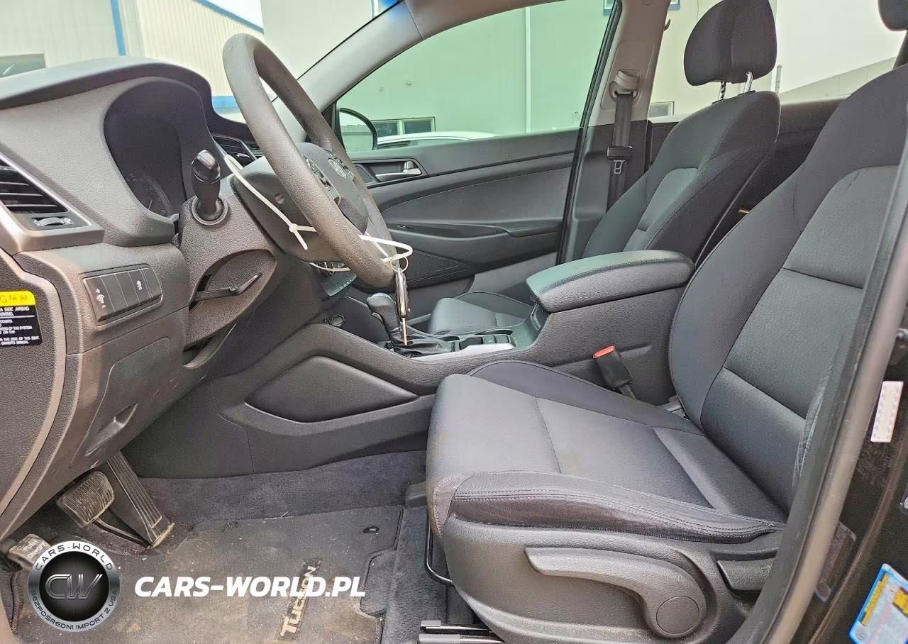 2017 Hyundai Tucson Se VIN:KM8J23A45HU570562 - 7