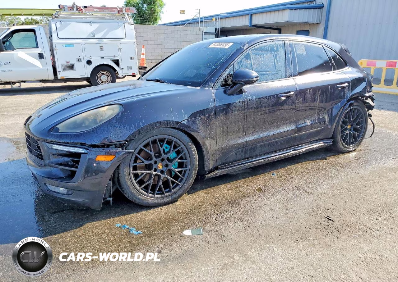 2017 Porsche Macan Gts