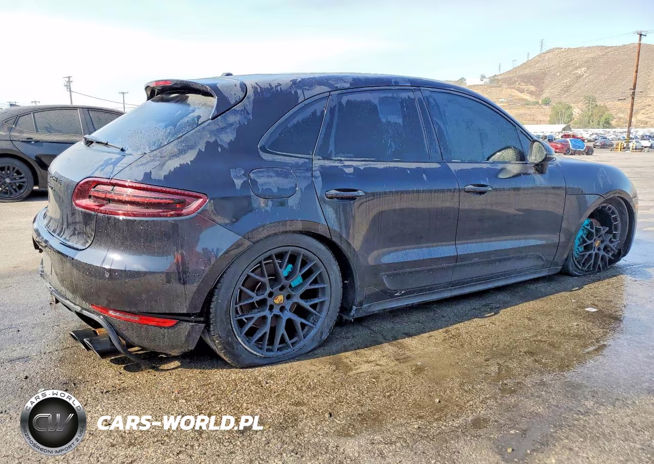 2017 Porsche Macan Gts VIN:WP1AG2A5XHLB50132 - 3