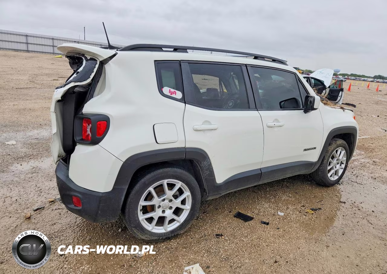 2019 Jeep Renegade Latitude VIN:ZACNJABB8KPK85757 - 3