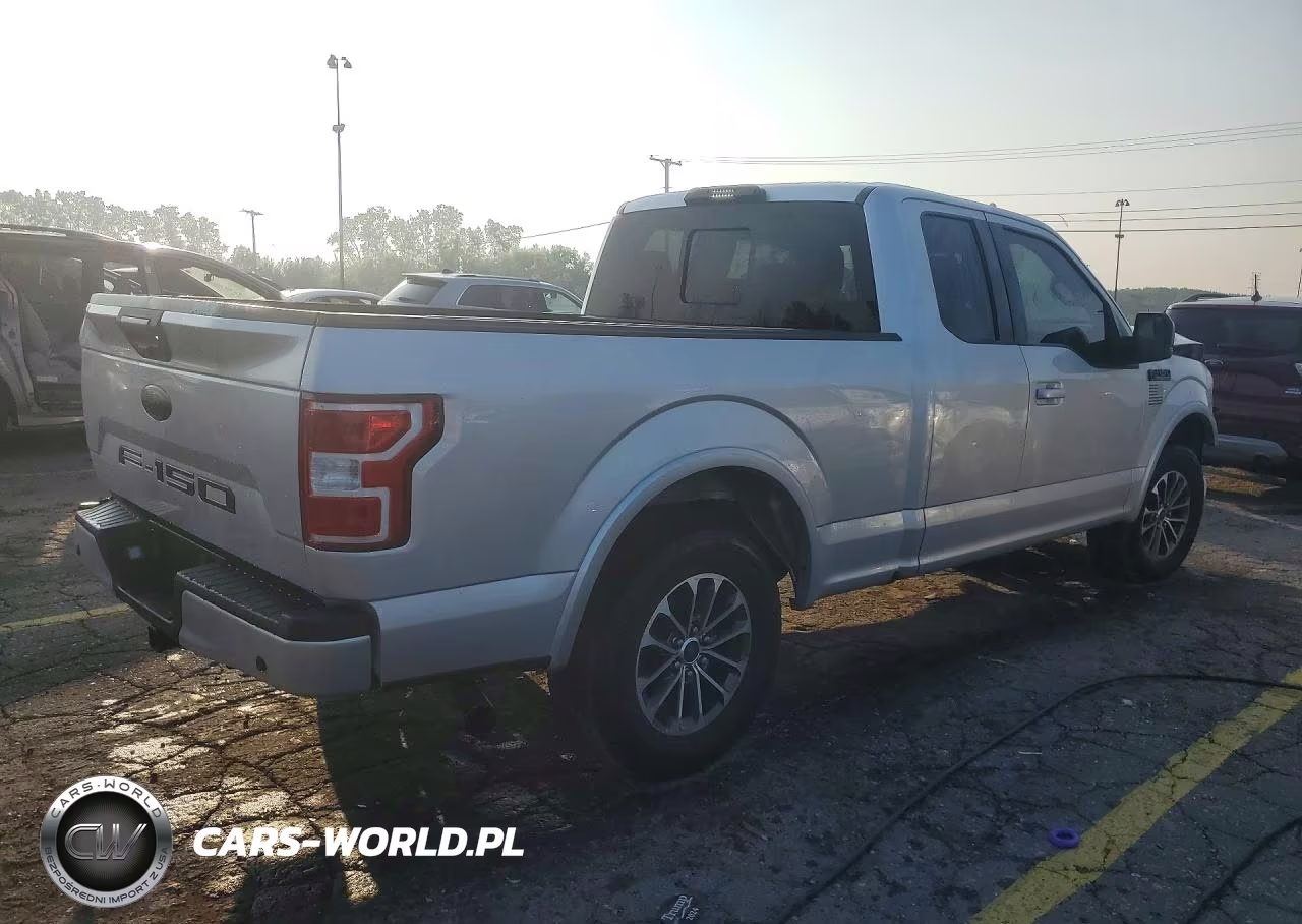 2018 Ford F150 Super Cab VIN:1FTFX1E56JKC75832 - 3